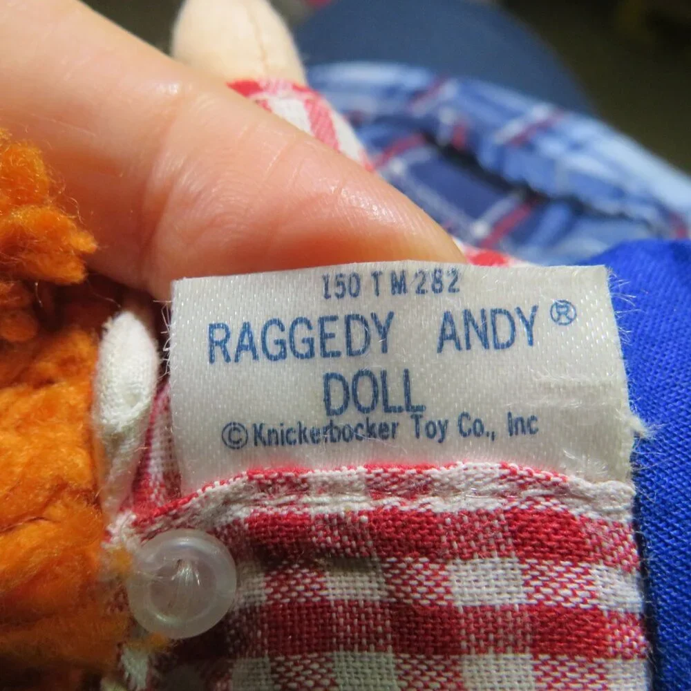 Vintage 1970s Knickerbocker Raggedy Ann and Andy Soft Dolls, 6in tall